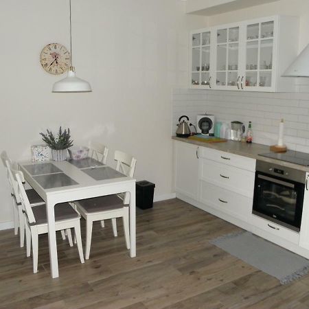 Apartament z Ogródkiem Pobierowo Exterior foto